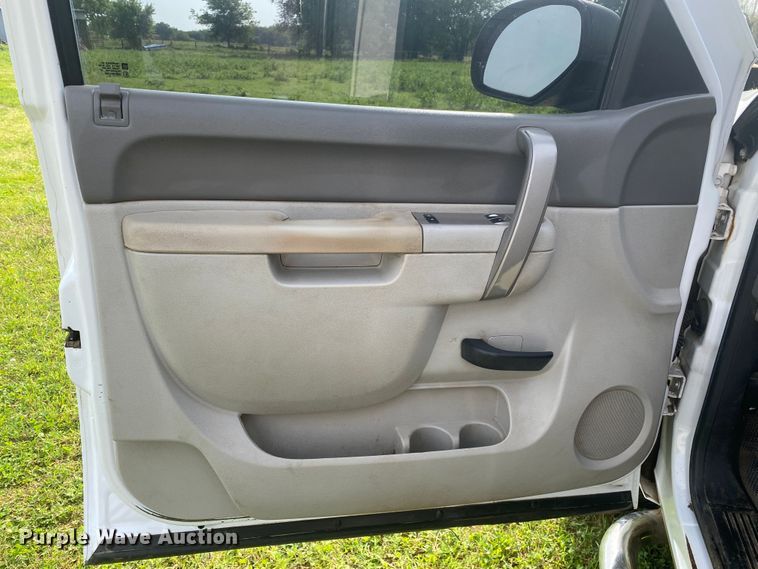 image for item DM4106 2010 Chevrolet Silverado 1500  pickup truck