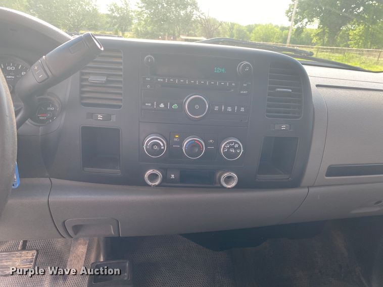 image for item DM4106 2010 Chevrolet Silverado 1500  pickup truck