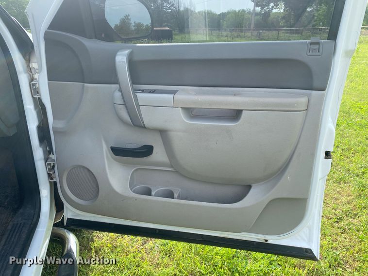 image for item DM4106 2010 Chevrolet Silverado 1500  pickup truck