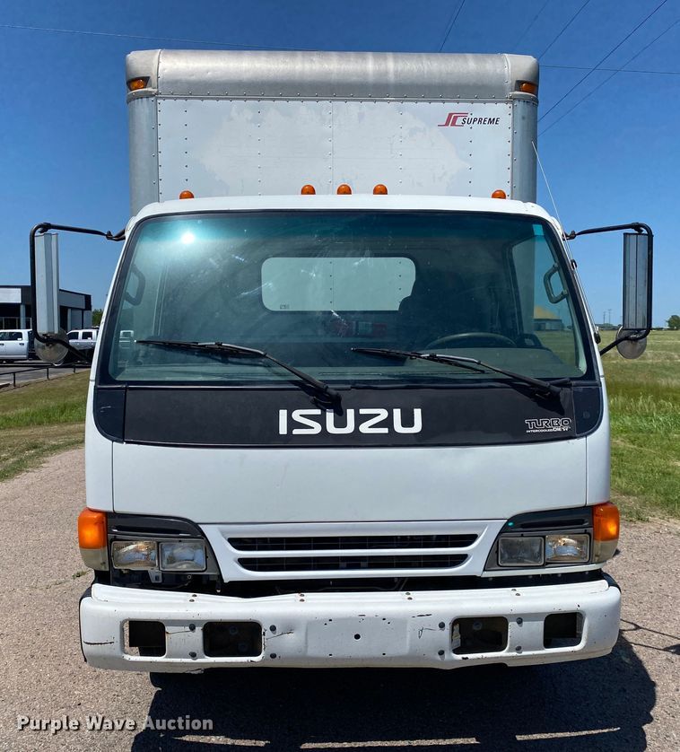 image for item DM4125 2005 Isuzu NPR  box truck