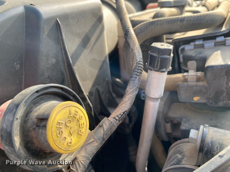 image for item DM4126 2016 Ford F450 Super Duty XL  Crew Cab dump flatbed truck