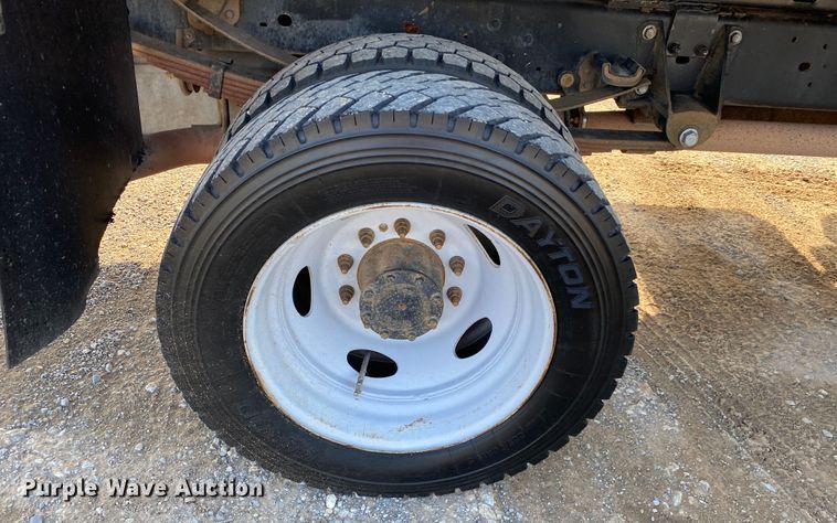 image for item DM4126 2016 Ford F450 Super Duty XL  Crew Cab dump flatbed truck