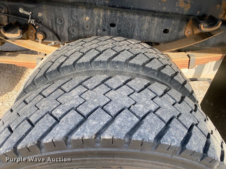 image for item DM4126 2016 Ford F450 Super Duty XL  Crew Cab dump flatbed truck