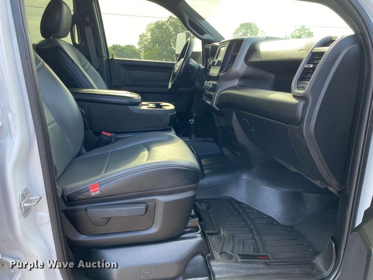 image for item DM4127 2021 Dodge Ram 5500HD Crew Cab flatbed truck