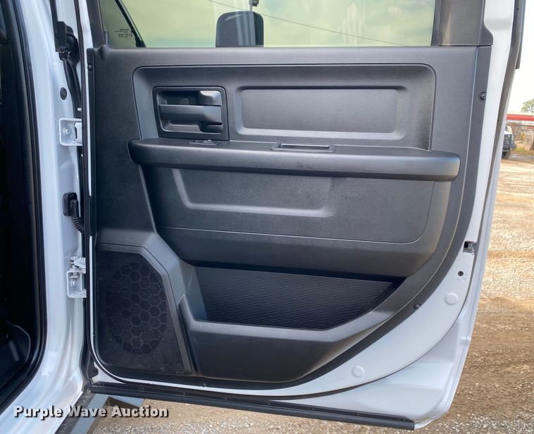 image for item DM4127 2021 Dodge Ram 5500HD Crew Cab flatbed truck