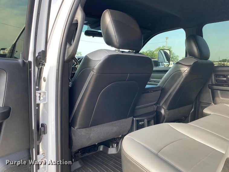 image for item DM4127 2021 Dodge Ram 5500HD Crew Cab flatbed truck