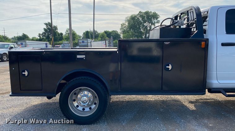 image for item DM4127 2021 Dodge Ram 5500HD Crew Cab flatbed truck