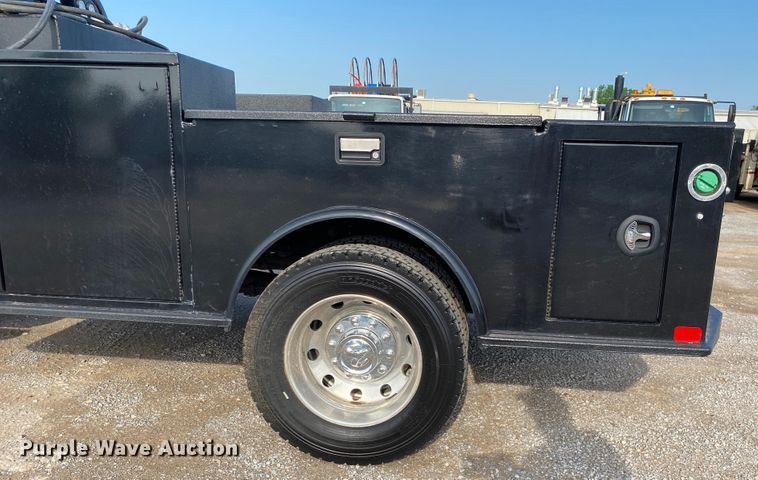 image for item DM4127 2021 Dodge Ram 5500HD Crew Cab flatbed truck