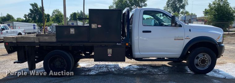 image for item DM4128 2018 Dodge Ram 5500HD flatbed truck