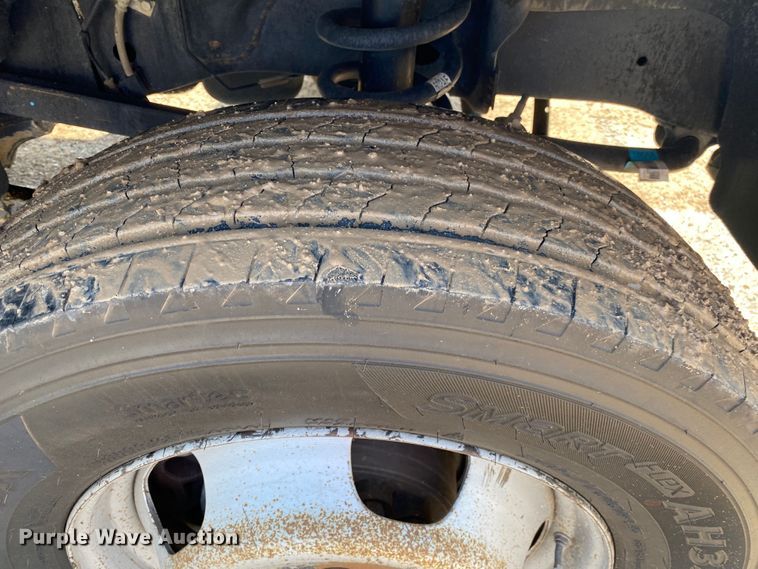 image for item DM4128 2018 Dodge Ram 5500HD flatbed truck