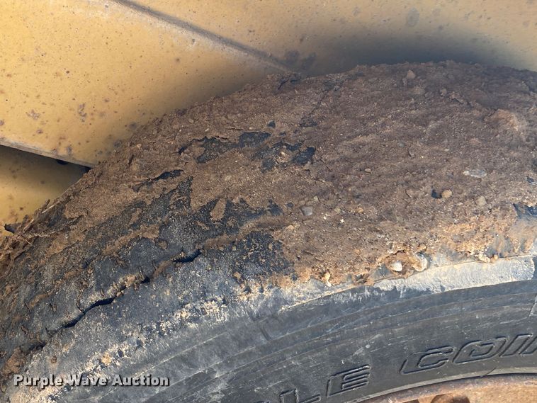 image for item DM4133 2008 Belshe DB9T  equipment trailer