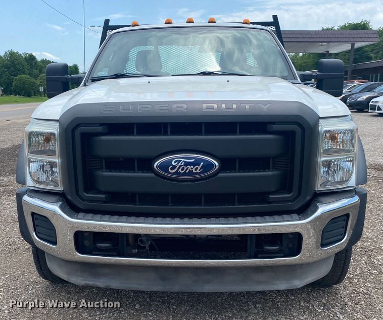 image for item DM4142 2011 Ford F550  flatbed truck