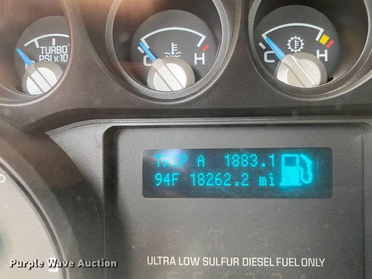 image for item DM4142 2011 Ford F550  flatbed truck