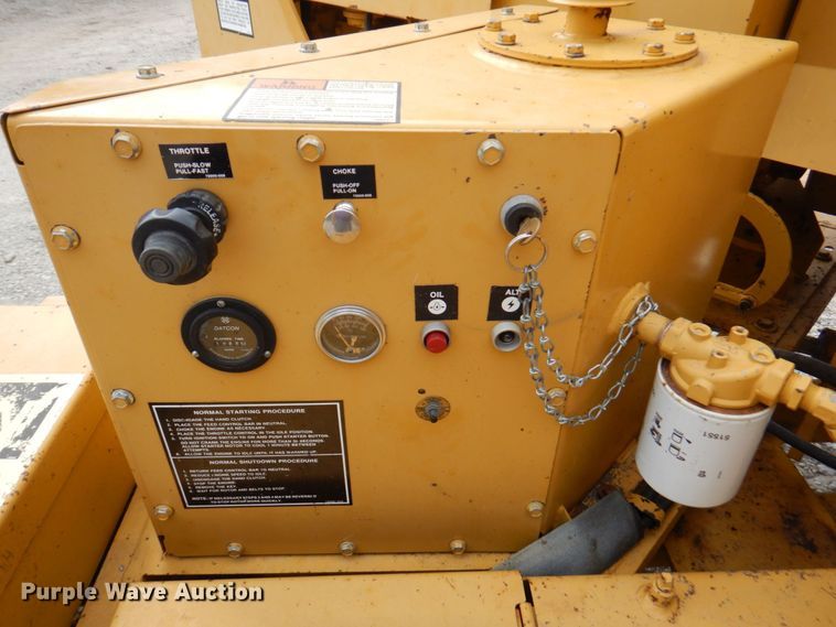 image for item DM6186 1990 Vermeer 1250BC  wood chipper