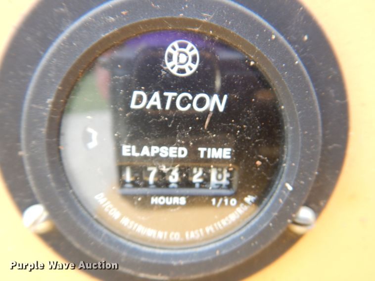 image for item DM6186 1990 Vermeer 1250BC  wood chipper