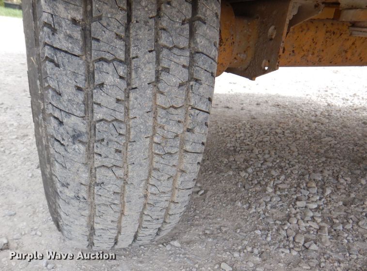 image for item DM6186 1990 Vermeer 1250BC  wood chipper