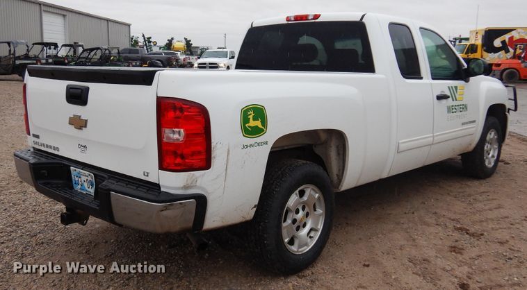 image for item DN0296 2010 Chevrolet Silverado 1500  Ext. Cab pickup truck