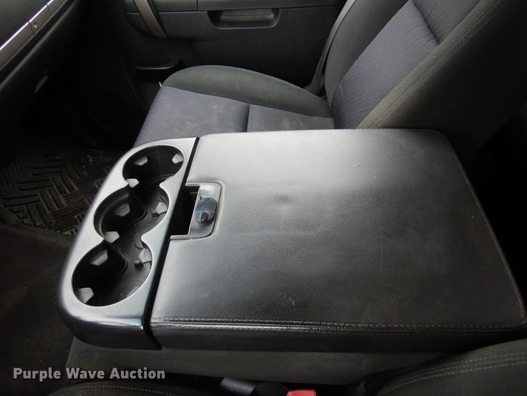 image for item DN0296 2010 Chevrolet Silverado 1500  Ext. Cab pickup truck