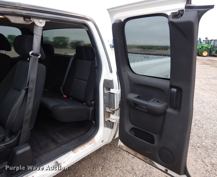 image for item DN0296 2010 Chevrolet Silverado 1500  Ext. Cab pickup truck