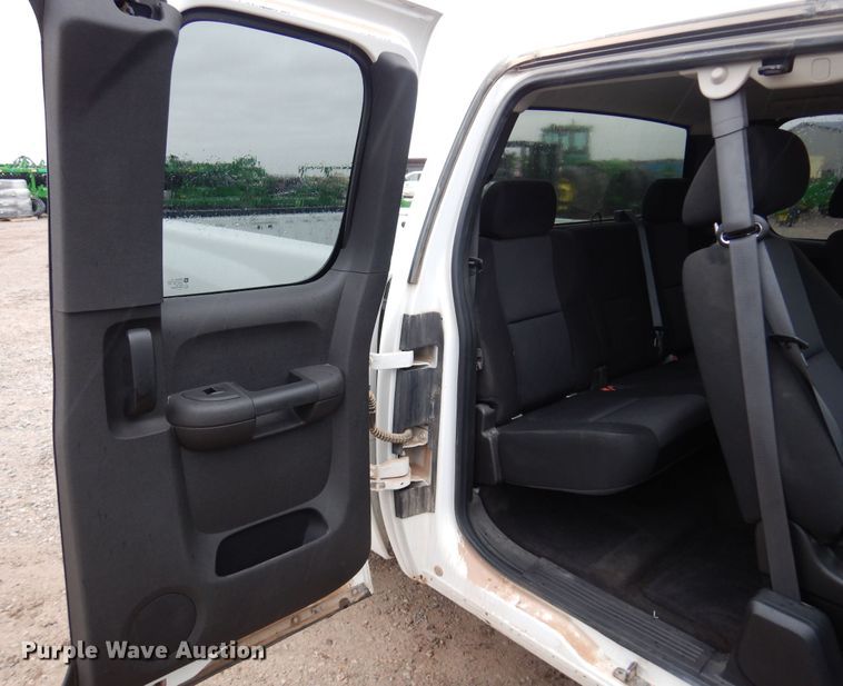 image for item DN0296 2010 Chevrolet Silverado 1500  Ext. Cab pickup truck