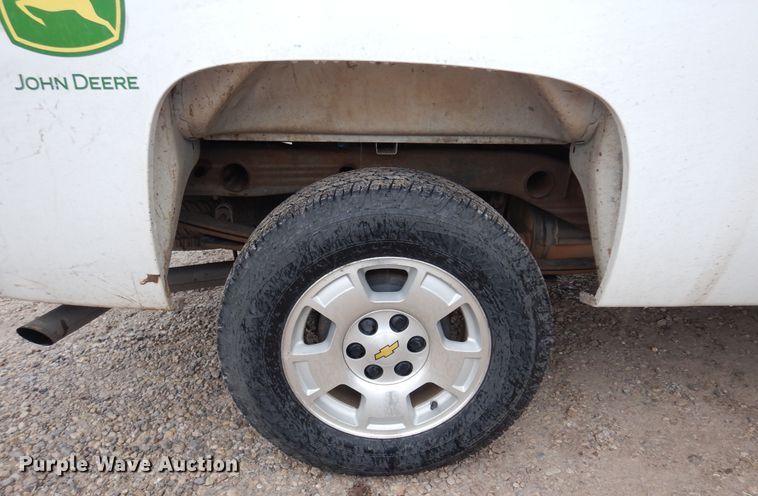 image for item DN0296 2010 Chevrolet Silverado 1500  Ext. Cab pickup truck