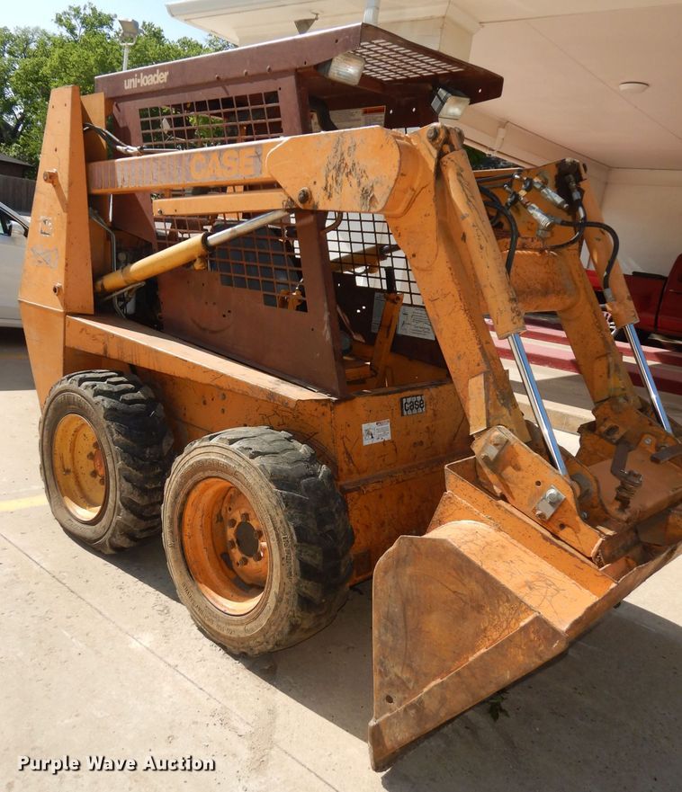 image for item DN1506 Case 1840  skid steer loader