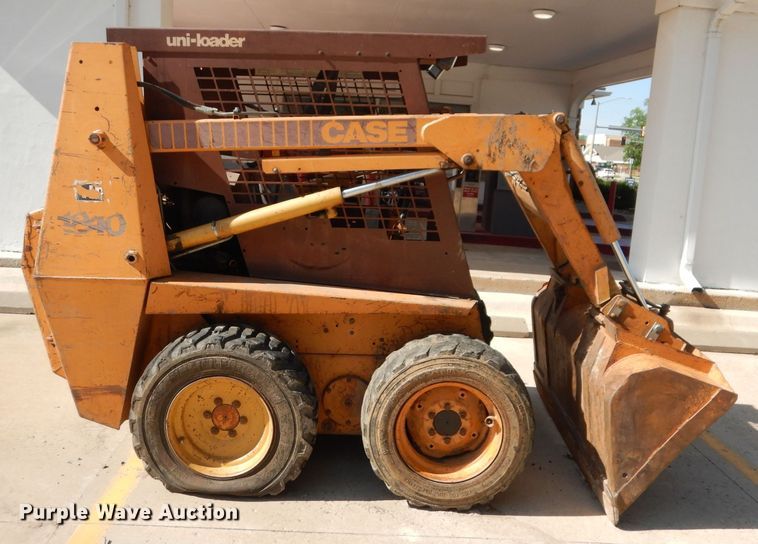 image for item DN1506 Case 1840  skid steer loader