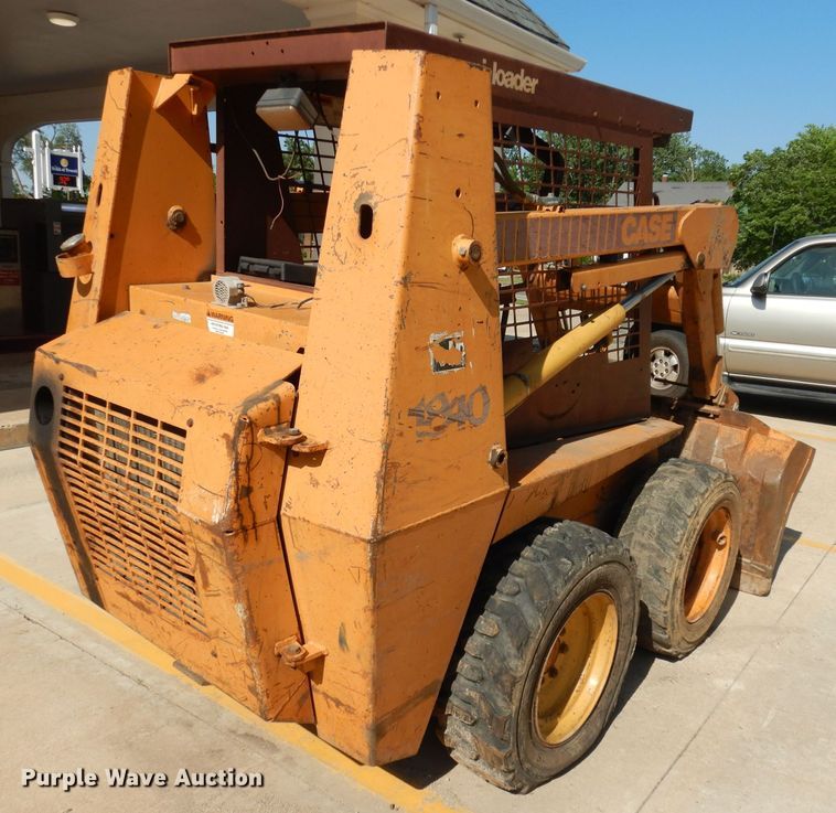 image for item DN1506 Case 1840  skid steer loader