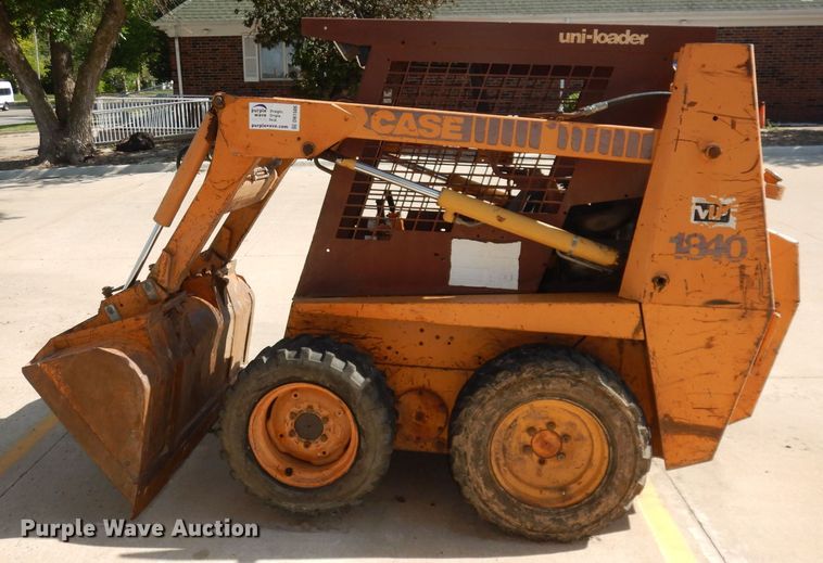 image for item DN1506 Case 1840  skid steer loader