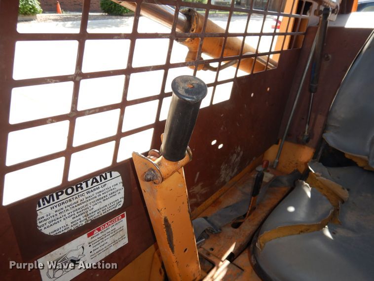 image for item DN1506 Case 1840  skid steer loader
