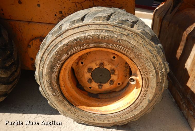 image for item DN1506 Case 1840  skid steer loader