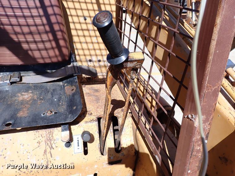 image for item DN1545 Case 1835B  skid steer loader