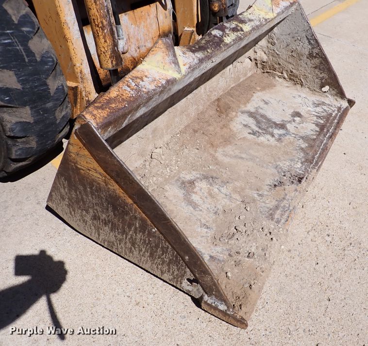 image for item DN1545 Case 1835B  skid steer loader