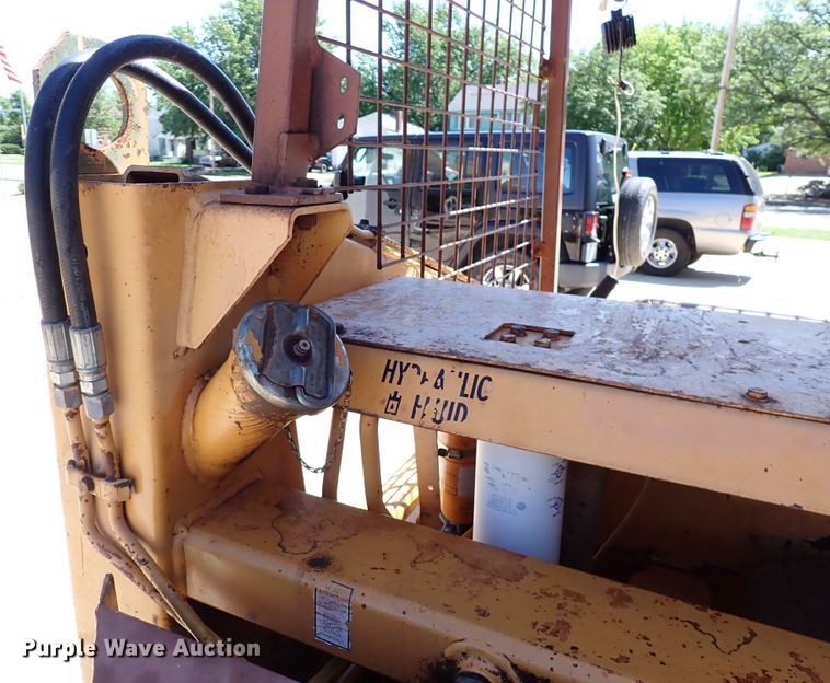 image for item DN1545 Case 1835B  skid steer loader