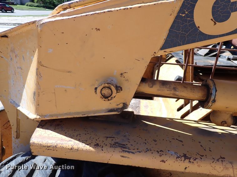 image for item DN1545 Case 1835B  skid steer loader