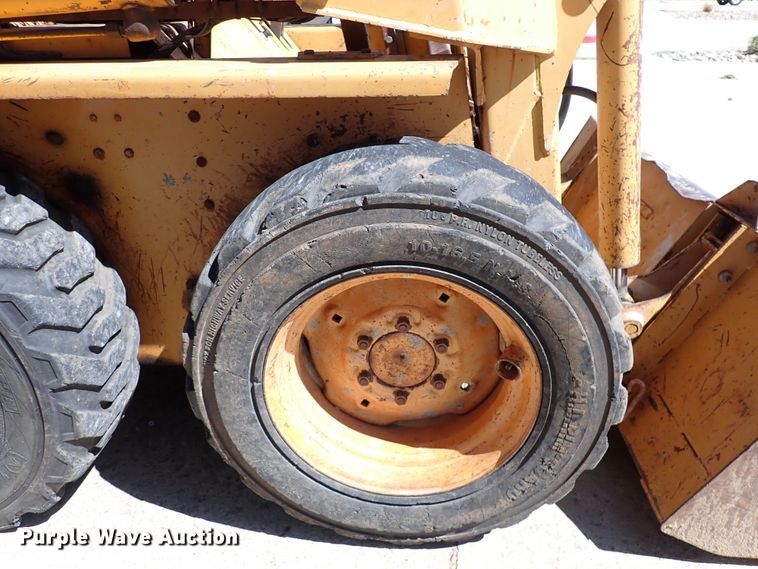 image for item DN1545 Case 1835B  skid steer loader