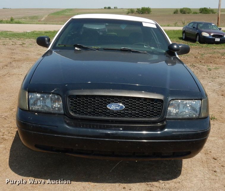 image for item DN1565 2011 Ford Crown Victoria Police Interceptor