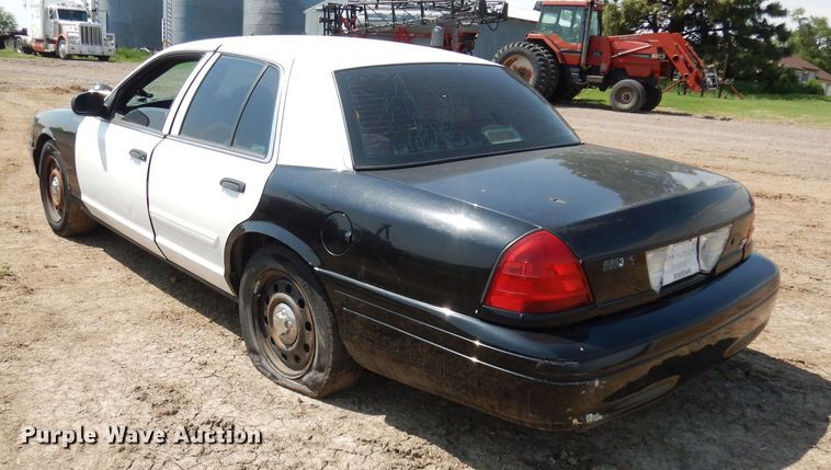 image for item DN1565 2011 Ford Crown Victoria Police Interceptor