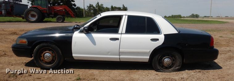 image for item DN1565 2011 Ford Crown Victoria Police Interceptor