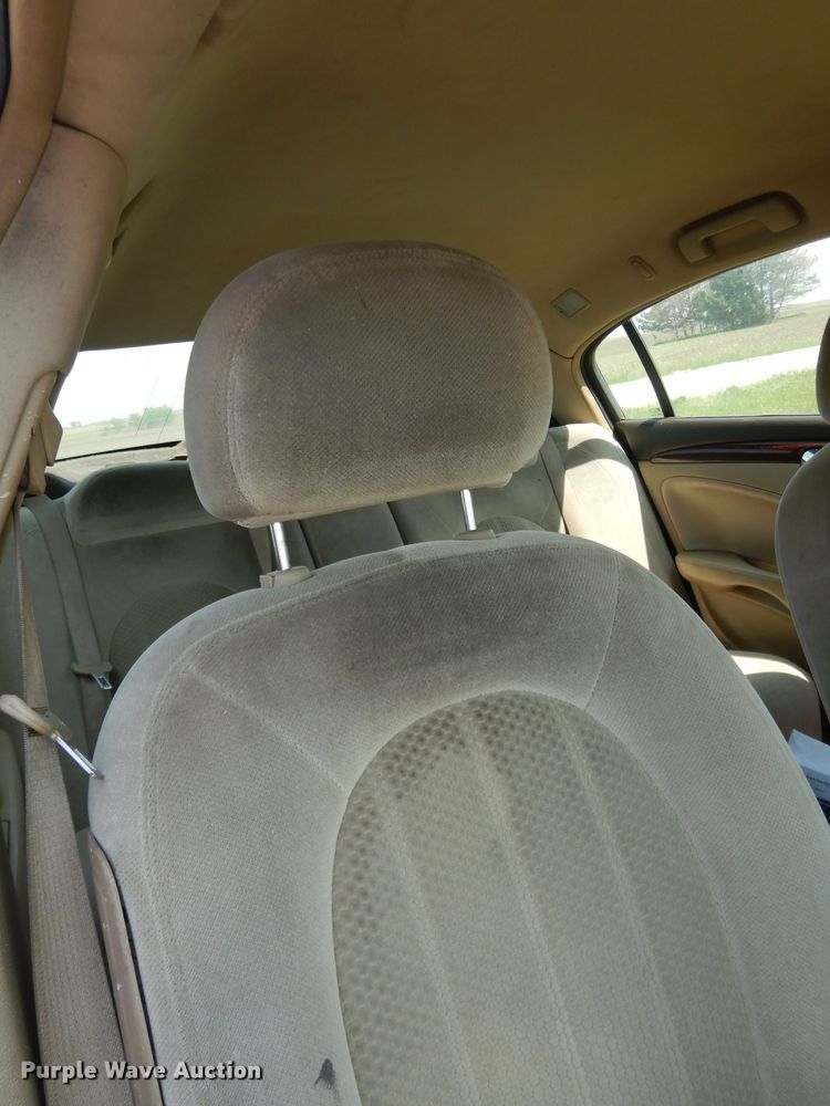 image for item DN1566 2007 Buick Lucerne CX