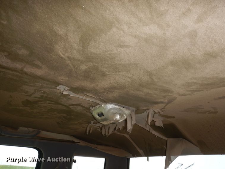 image for item DN1568 1994 Mazda B3000  pickup truck