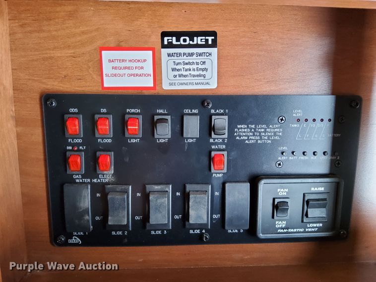 image for item DN6802 2013 Open Range 13RF316RLS  camper