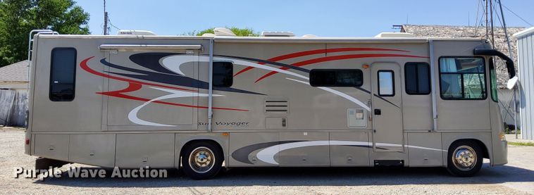 image for item DN6803 2004 Gulf Stream Sun Voyager 8378MXG  RV