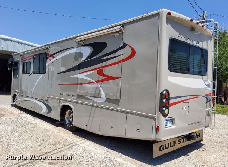 image for item DN6803 2004 Gulf Stream Sun Voyager 8378MXG  RV