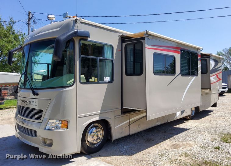 image for item DN6803 2004 Gulf Stream Sun Voyager 8378MXG  RV