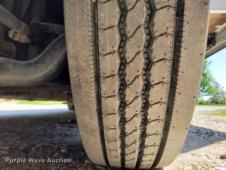 image for item DN6803 2004 Gulf Stream Sun Voyager 8378MXG  RV