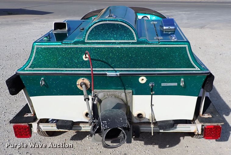 image for item DN6808 1987 Funjet  boat