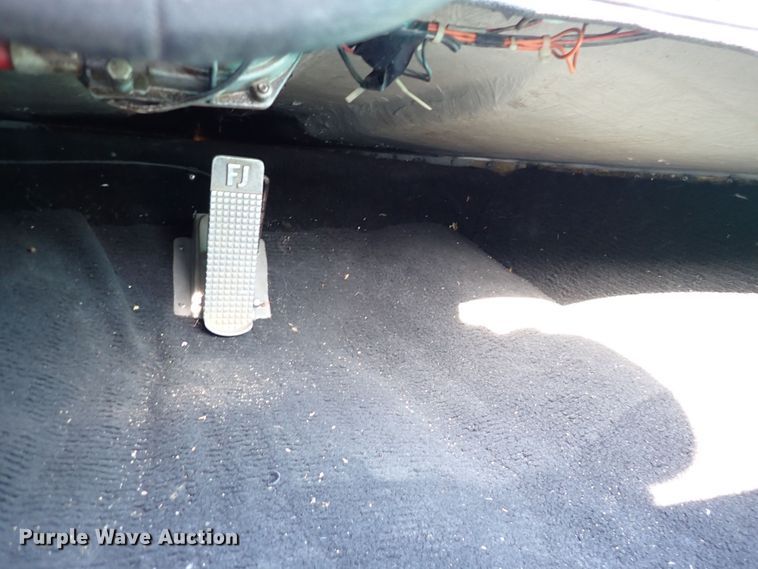 image for item DN6808 1987 Funjet  boat