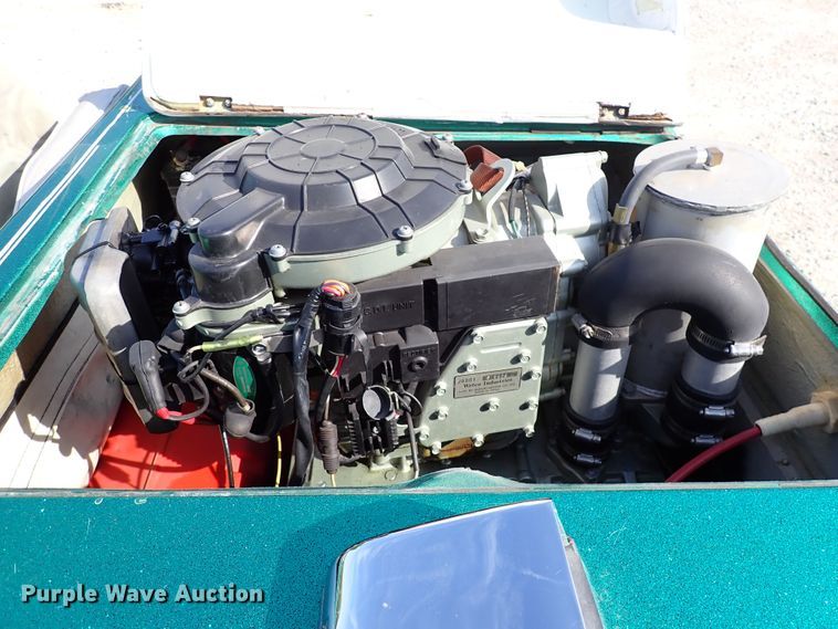 image for item DN6808 1987 Funjet  boat