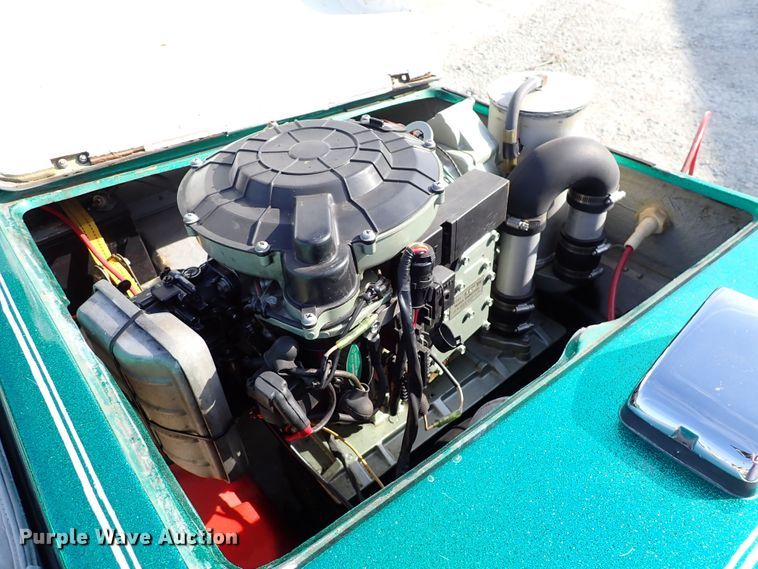 image for item DN6808 1987 Funjet  boat